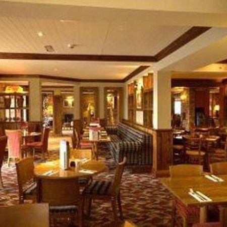 Premier Inn Kilmarnock Bagian luar foto